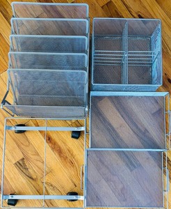 lot 330 image: Grouping of Miscellaneous Office Supplies