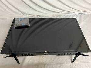 TCL 32 CLASS 3-SERIES HD LED ROKU SMART TV