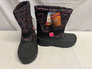 MM. Ozark Traill Winter Boots-Size 6