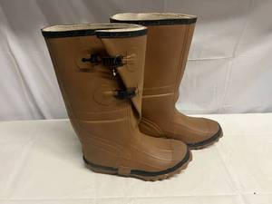 MM. New Servus Steel Shank Lined Boots-Size 11