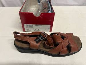 MM. Dexter Comfort Classic Sandals-Size 9M