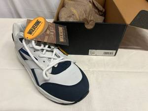 MM. Wolverine Athletic Steel Toes-Size 9M