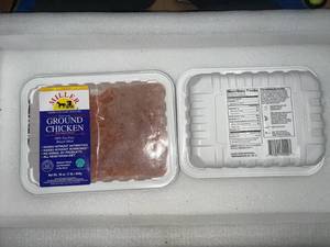C. 2x 16oz Extra Lean Ground Chicken-Miller Amish Country Poultry