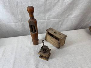 lot 15 image: Old Wooden Kitchenware