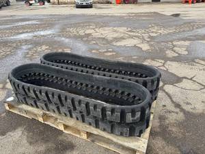 Brand New BOBCAT C-Pattern Skid Tracks - LOW, LOW RESERVE