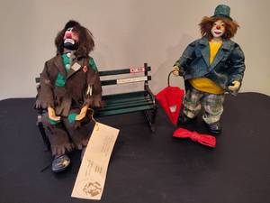 lot 41 image: EMMETT KELLY JR HoboClown Musical & Poseable Doll  Friend