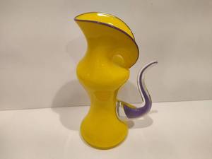 lot 105 image: Incredible Mariusz Rynkiewicz Blown Glass Art