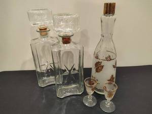 lot 11 image: Vintage MCM Frosted Gold Leaf Decanter  Two Matching Shot Glasses  Two Clear Decanters