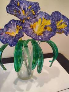 lot 3 image: Glass Flower Bouquet #2