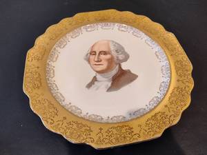 lot 87 image: George Washington Plate 22K Rim