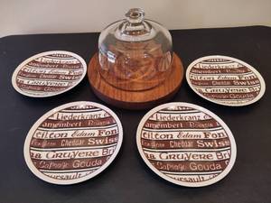 lot 97 image: Cheese Dome wFour Small Cheese Plates