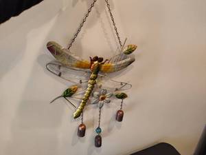 lot 67 image: Dragonfly Wind ChimesDoor Hanger