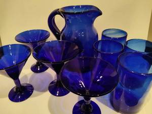 lot 123 image: Stunning Cobalt Blue Drinkware and Pitcher