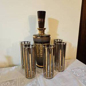 lot 71 image: Regency George Briard Collins Glasses & Decanter