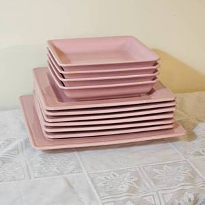 lot 151 image: Vintage Pair 1 222 Fifth Peach Spare Plates