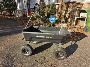 lot 201 image: Gorilla Cart Wagon