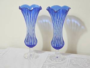 lot 84 image: Cobalt Ruffle Cut Glass Bud Vases from Cristal dArques