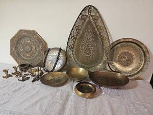 lot 91 image: Exotic Vintage Brass Pieces & Dcor