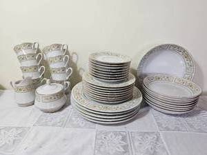 lot 138 image: Bentwood Pattern Fine China