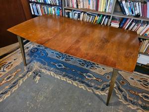 lot 42 image: Vintage Walnut MCM Dining Table