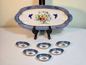 lot 306 image: Delightful Vintage Noritake Iridescent Hanpainted Butterfly Bowl with Sauce Plates