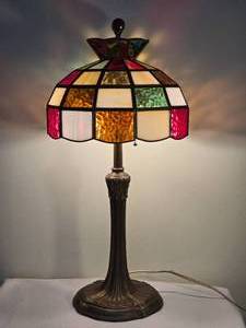 lot 344 image: Vintage Tiffany Style Table Lamp with Classic Stained Glass Square Mosaic Shade