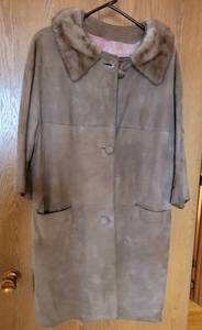 lot 292 image: Vintage Mocha Suede Coat with Mink Collar
