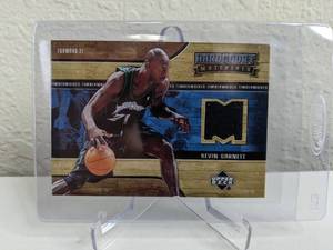 lot 34B image: 2006-07 Upper Deck Kevin Garnett Hardcourt Materials Patch #HM-KG T
