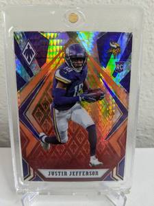 lot 9B image: 2020 Panini Phoenix Justin Jefferson Fire Burst Prizm RC #111 T