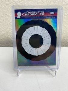 lot 917 image: 2022 The Washington Chronicles Federalist Party Foil Card Numbered 1199 #133 J