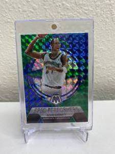 lot 62A image: 2022-23 Panini Mosaic Kevin Garnett Epic Performers Prizm #13 T