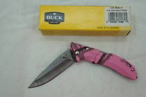 lot 30 image: Buck Knife