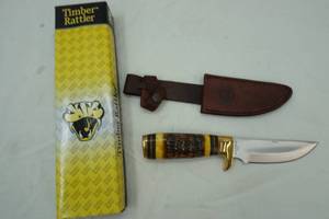 lot 77 image: Timber Rattler fixed blade knife