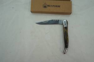 lot 120 image: Sarge pocket knife, 3.75 blade