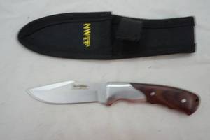 lot 150 image: NWTF 7 knives fixed blade with sheath