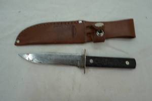 lot 154 image: Imperial knife in Remington leather sheaf