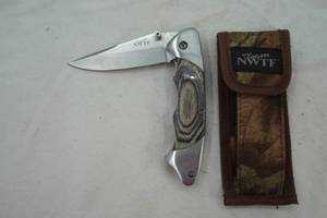 lot 164 image: NWTF pocket knife, sheath