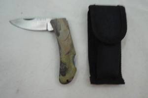 lot 174 image: Folding pocket knife, NWTF