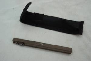 lot 198 image: 5 sharpening stone tool with case