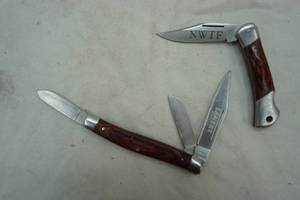 lot 213 image: 2ct stainless folding pocket knife and pocket knife multi tool