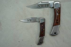 lot 215 image: 2ct stainless 2 & 3 blade folding knife
