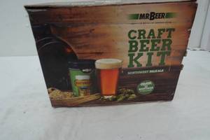 lot 240 image: Mr. Beer Craft Beer Kit. New in box