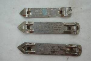 lot 279 image: Hamms beer opener lot