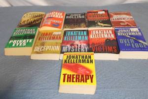 lot 30 image: Collection of 15 Mystery and Thriller Novels by Various Authors