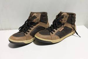 lot 37 image: Limited Edition Art Name Everett Leather High Top Sneakers Size US 8 EUR 41