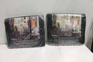 lot 39 image: Ralph Lauren Home Collection Twin Fitted Sheets - Set of 3
