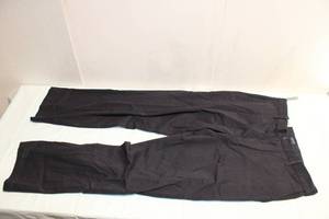 lot 90 image: Dockers Mens 34x32 Comfort Khaki Pants with Stretch