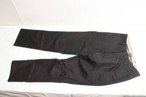 lot 92 image: Mens Black Dockers W30 L29 Classic Fit Chinos