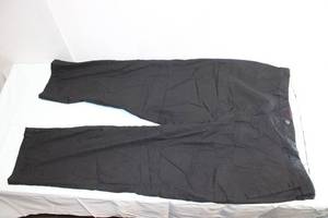 lot 104 image: Mens Amazon Essentials Black Chino Pants Size 46x30