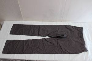 lot 108 image: Mens Goodthreads Brown Plaid Pants Size 28x34